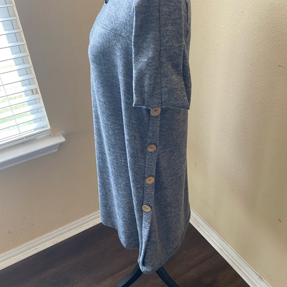 Bee Unique - Picture 2 of 4